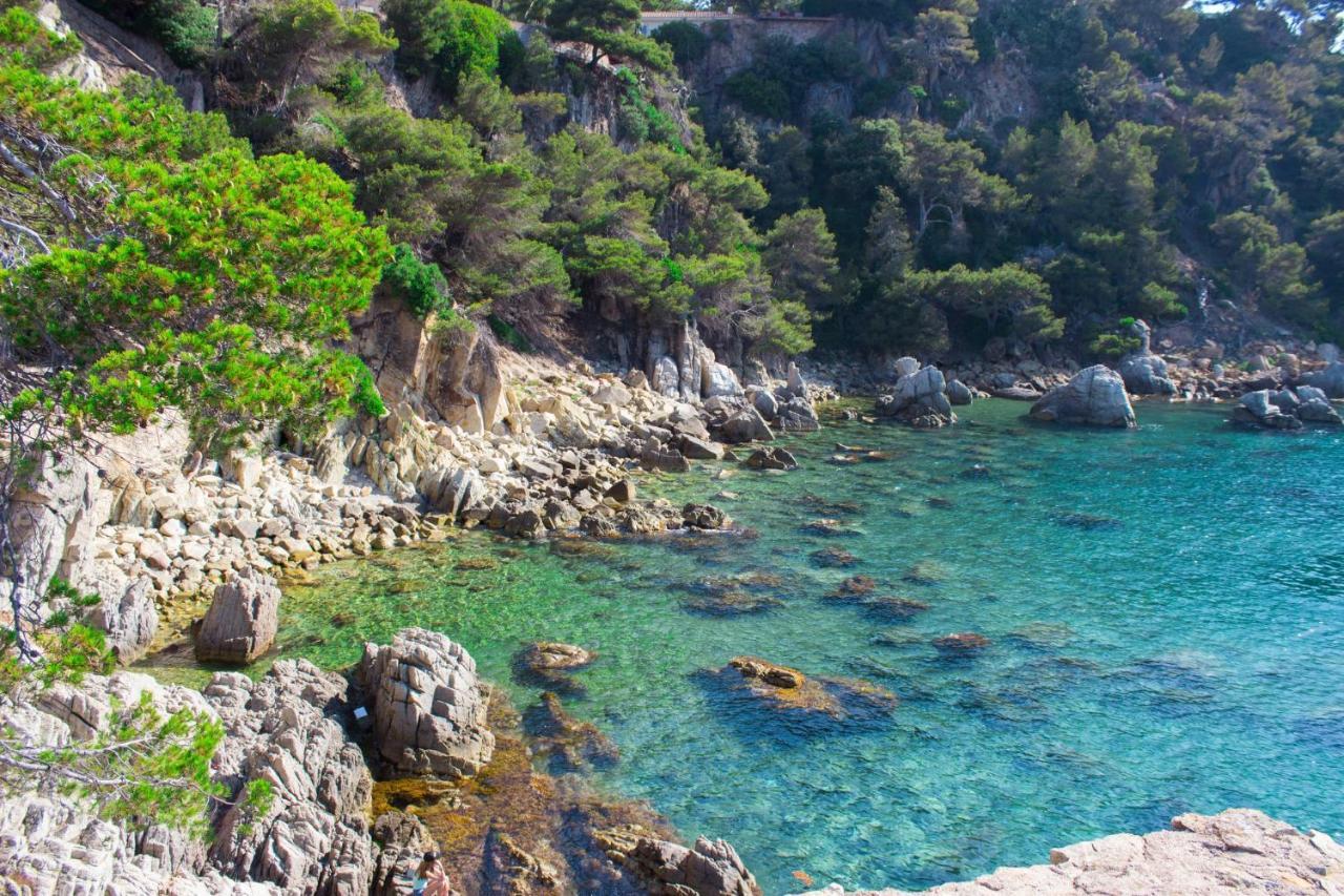Detached For 6 People In Lloret De Mar With Comunal Outdoor Swimming Pool * Puigventos