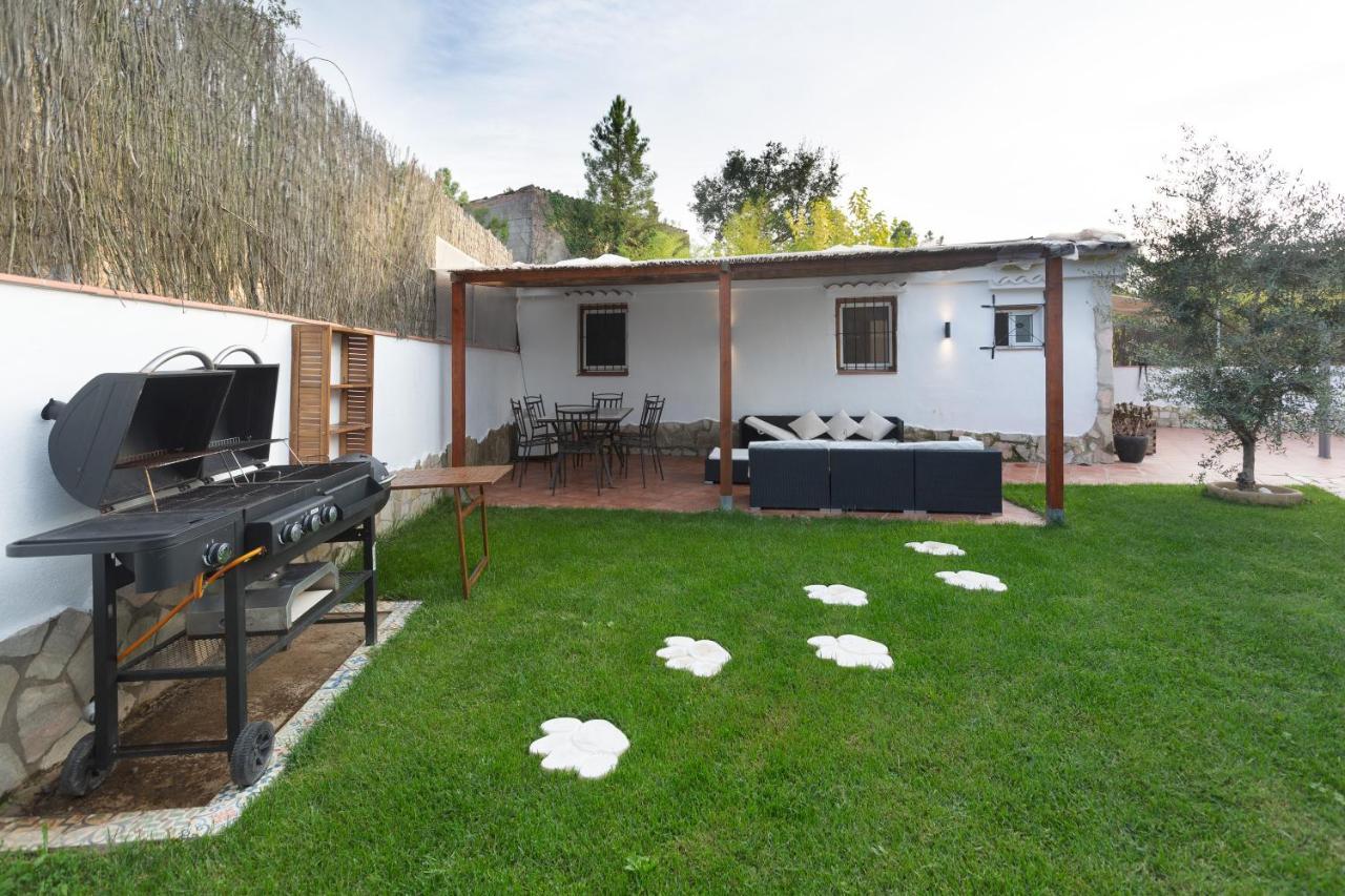Detached For 6 People In Lloret De Mar With Comunal Outdoor Swimming Pool Villa *