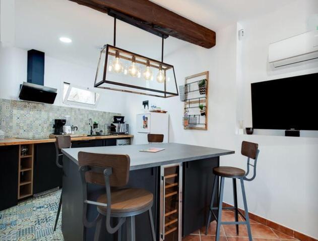 Detached For 6 People In Lloret De Mar With Comunal Outdoor Swimming Pool Villa *