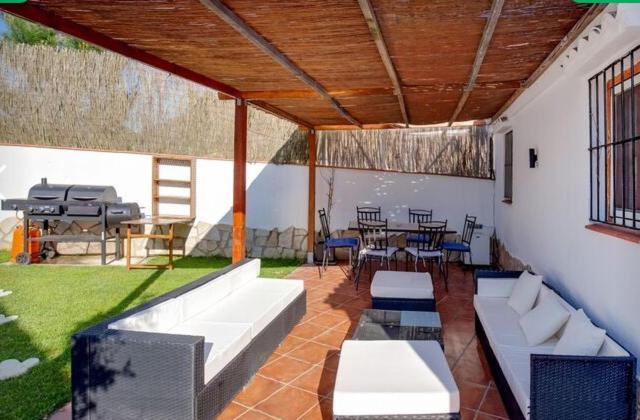 Detached For 6 People In Lloret De Mar With Comunal Outdoor Swimming Pool Puigventos