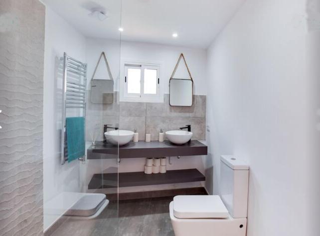 Detached For 6 People In Lloret De Mar With Comunal Outdoor Swimming Pool Villa *